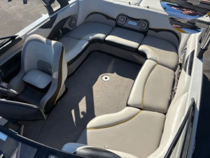 2014 Malibu Boats Wakesetter VLX for sale in Baxter, Minnesota
