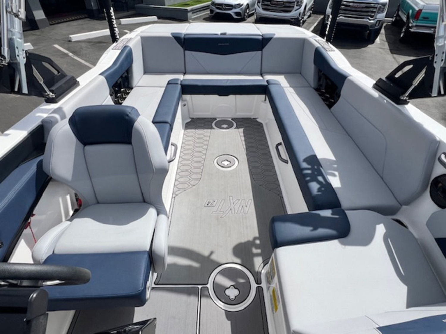 2023 Mastercraft NXT24
