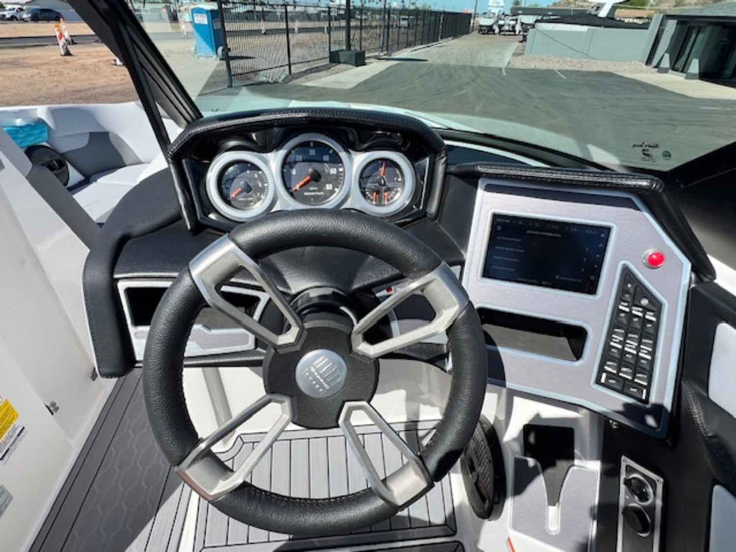 2023 Mastercraft XT22