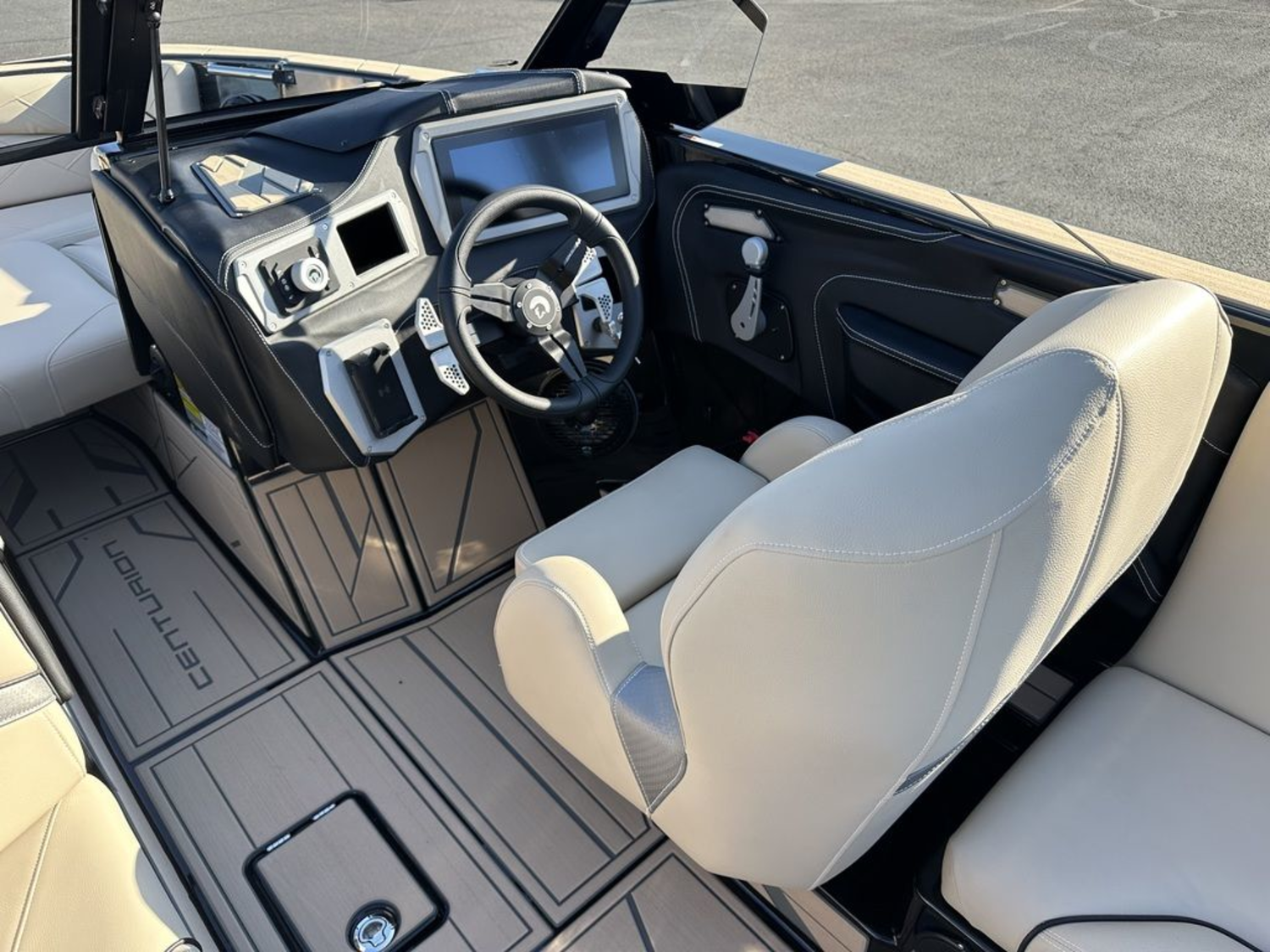 2026 Centurion Nv233