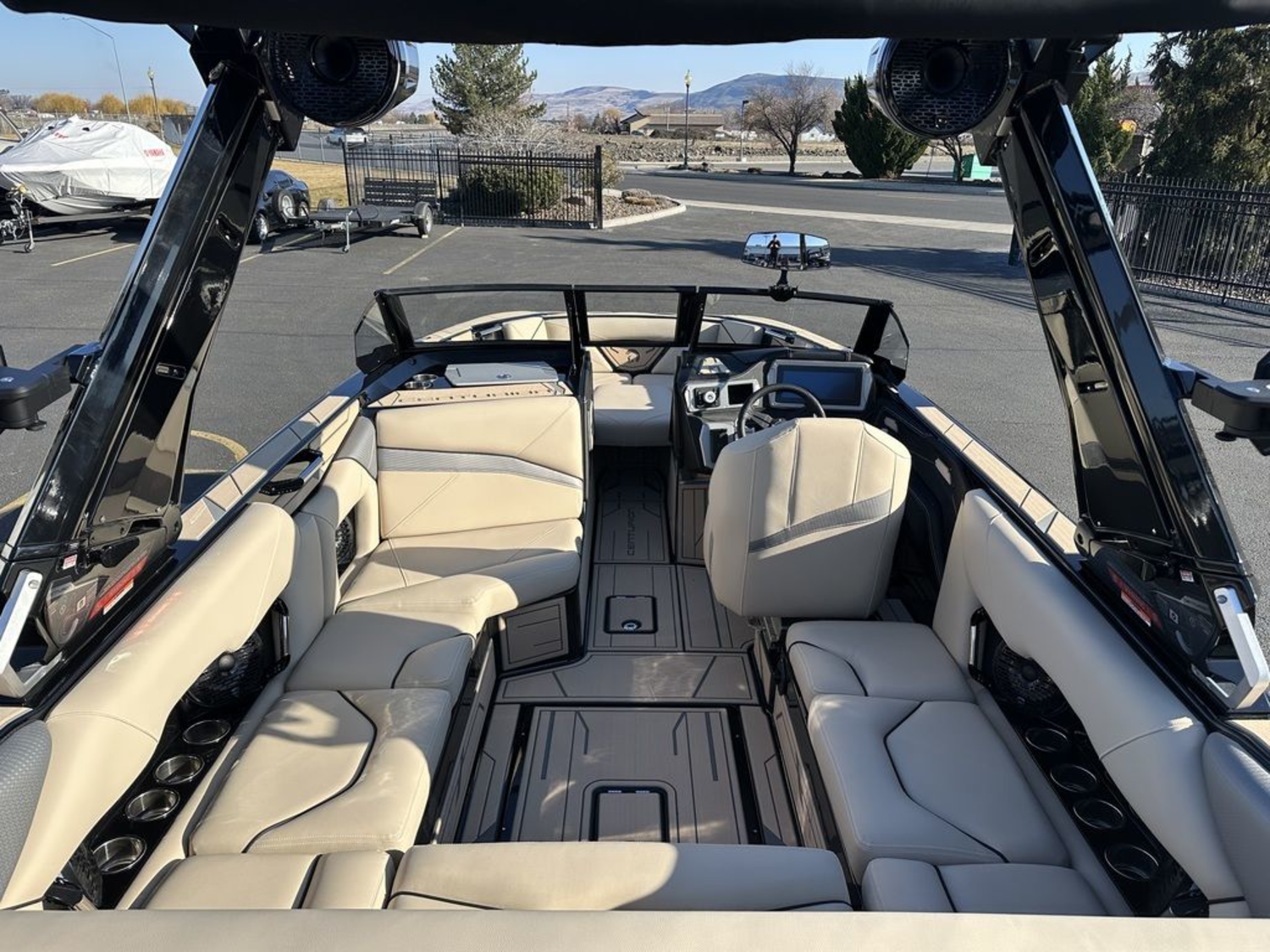 2026 Centurion Nv233