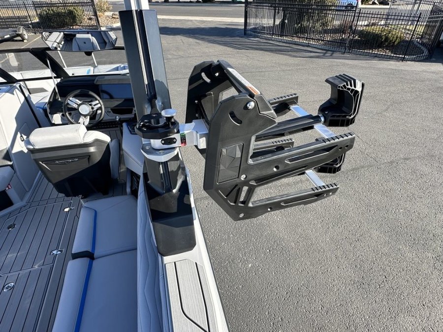 2026-nautique-g23-122307-image17