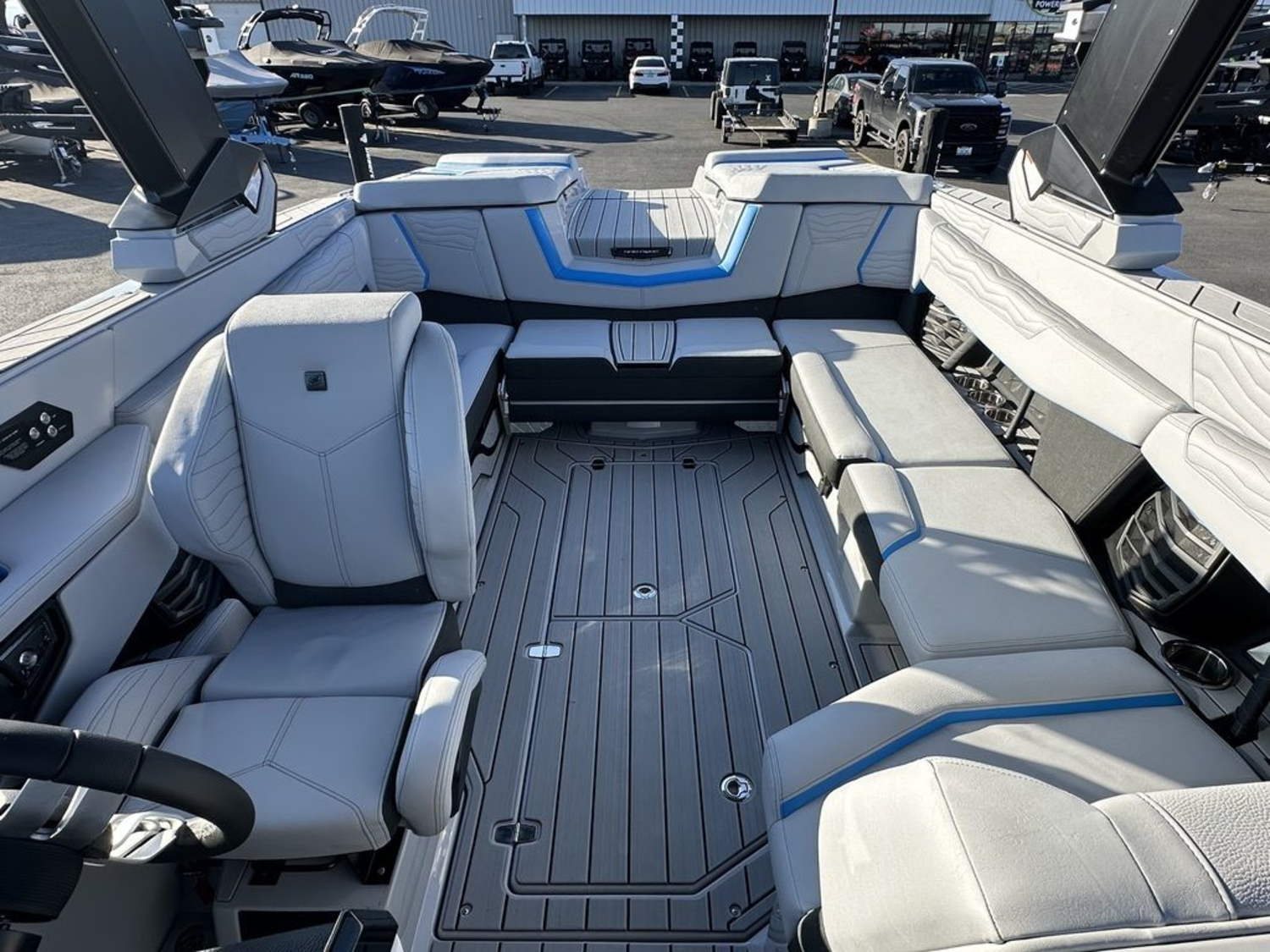 2026 Nautique Super Air Nautique G23