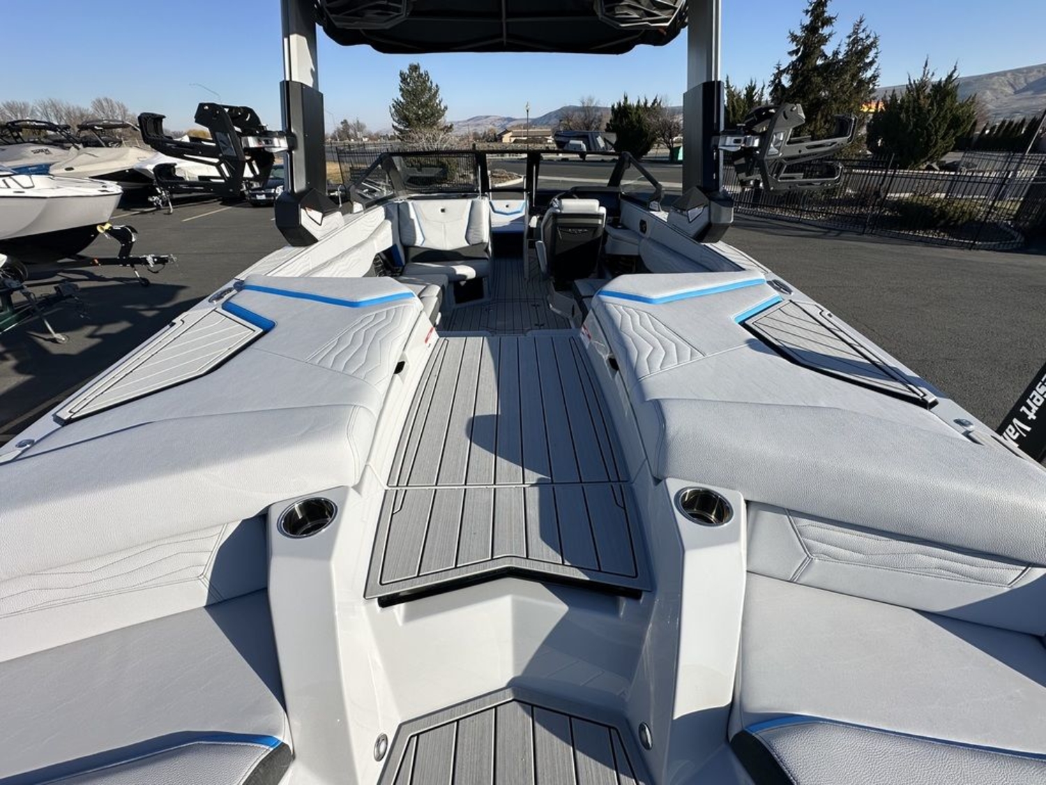 2026 Nautique Super Air Nautique G23