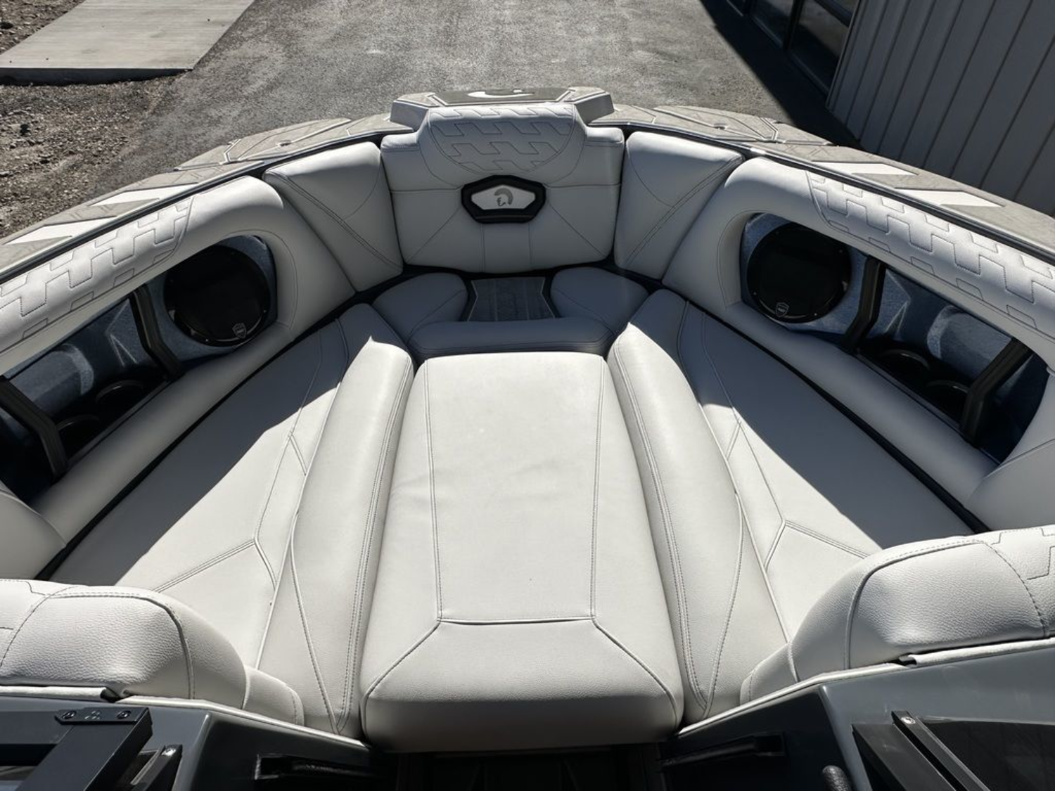 2026 Centurion Ri230