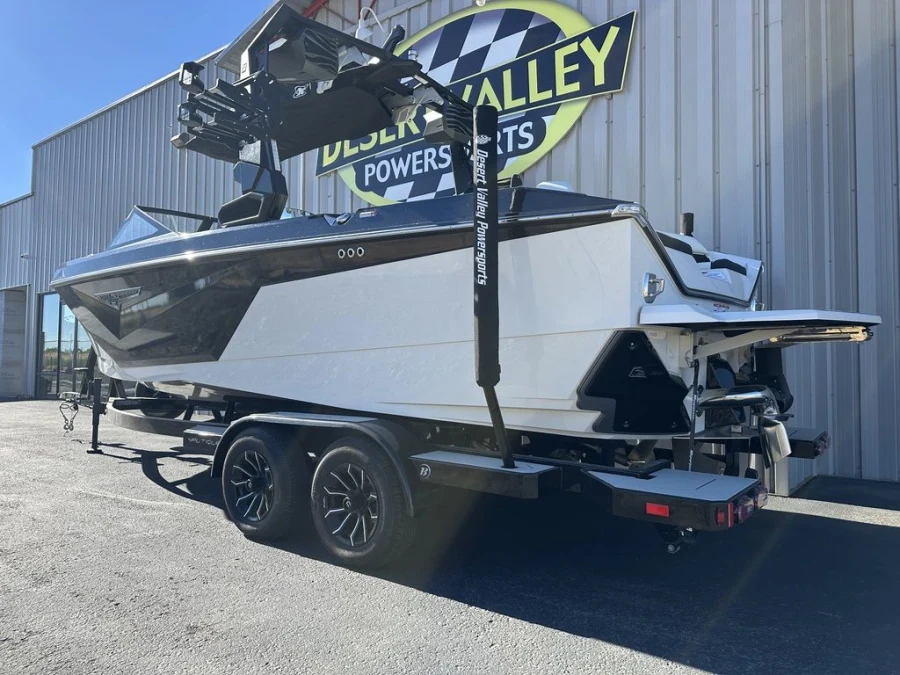 2026-nautique-s23-136944-image4