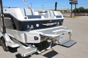 2025 Malibu Boats Wakesetter 25 LSV for sale in Austin, Texas
