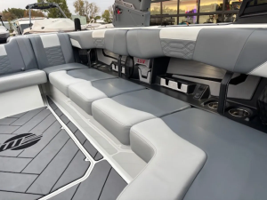 2022 Malibu Boats Wakesetter 25 LSV for sale in Detroit Lakes, Minnesota