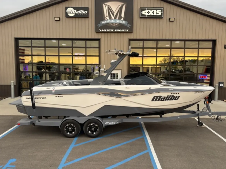 2022 Malibu Boats Wakesetter 25 LSV for sale in Detroit Lakes, Minnesota