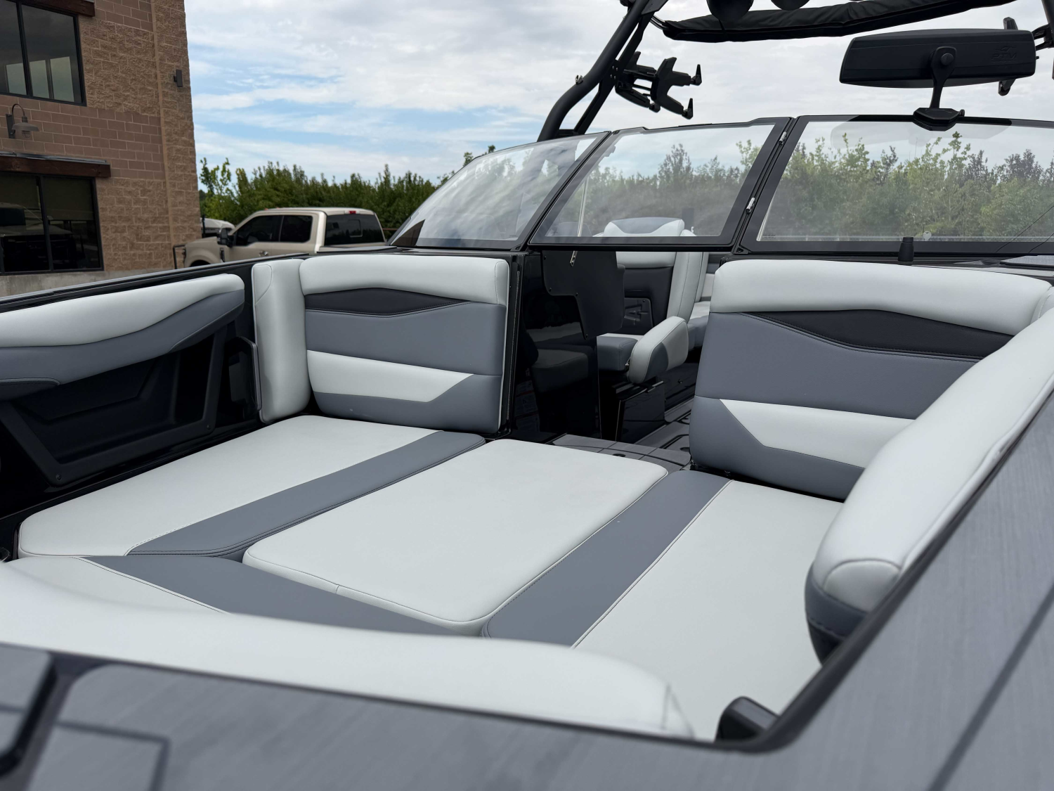 2026 Axis Wake Research A245