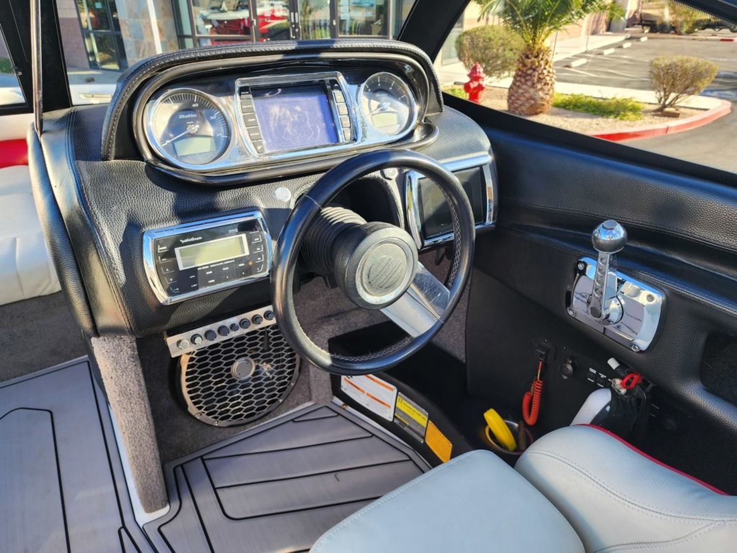 2014 Malibu Boats Wakesetter 247 LSV