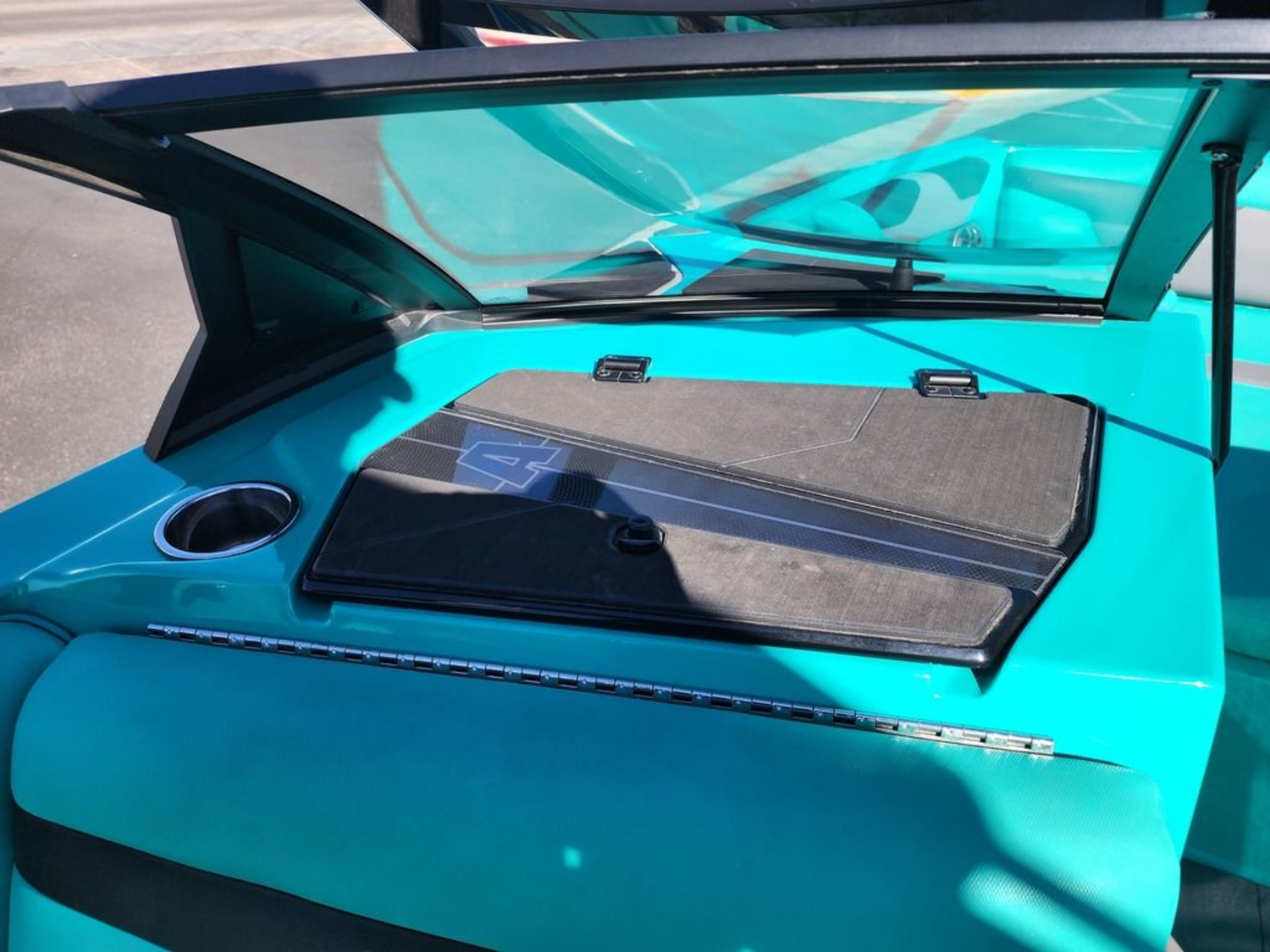 2021 Axis Wake Research A22