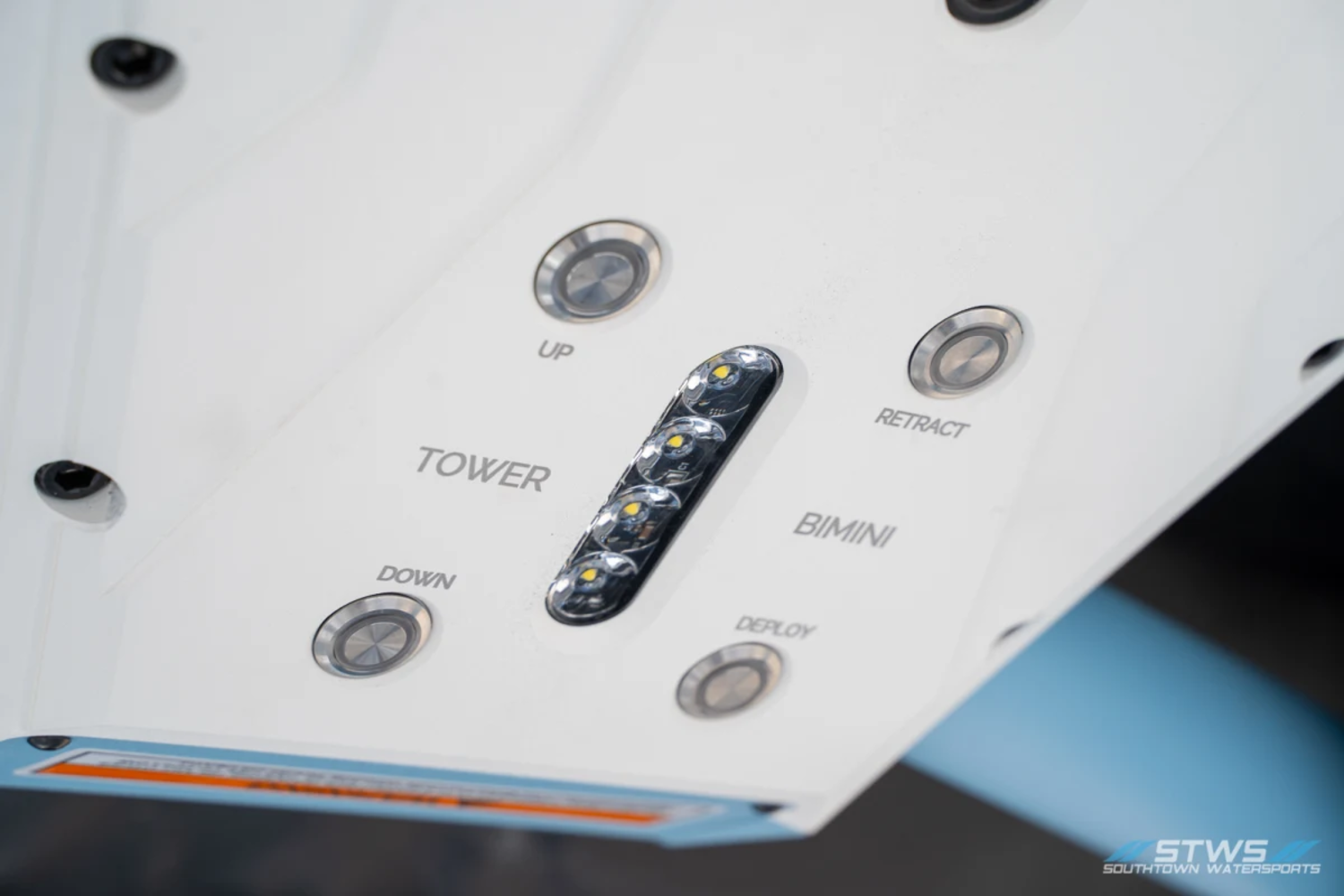 2025 SUPRA SL 450  – Pure White  Slate Blue