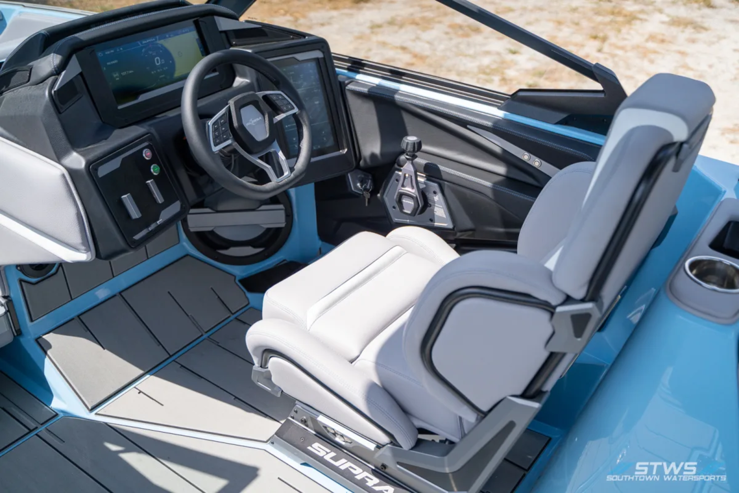 2025 SUPRA SL 450  – Pure White  Slate Blue