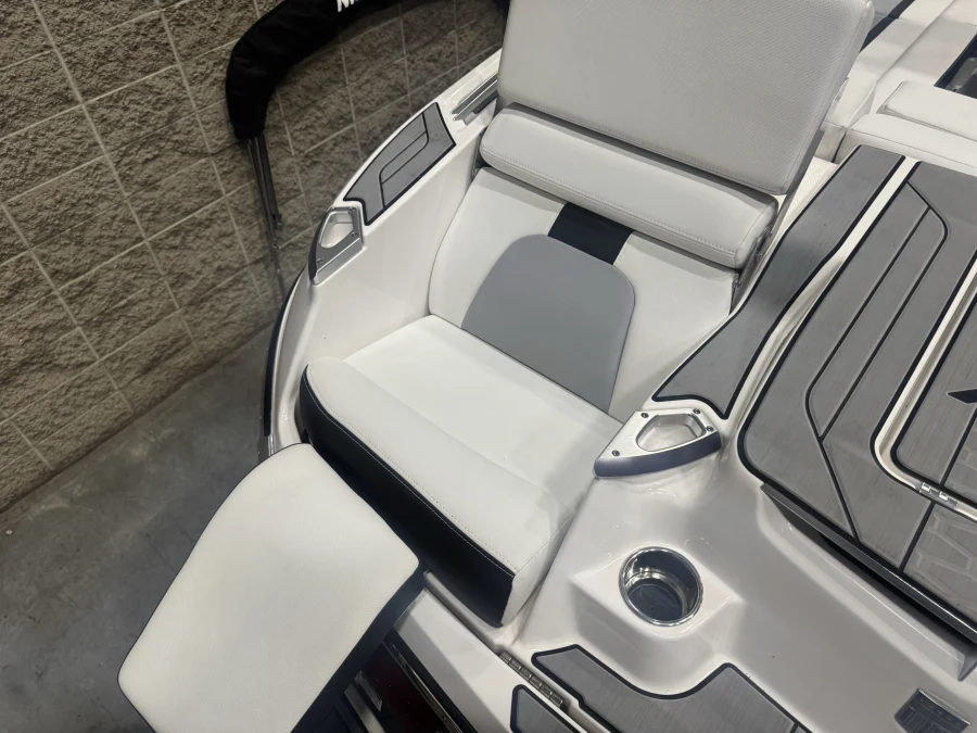 2024-mastercraft-x26-121417-image21