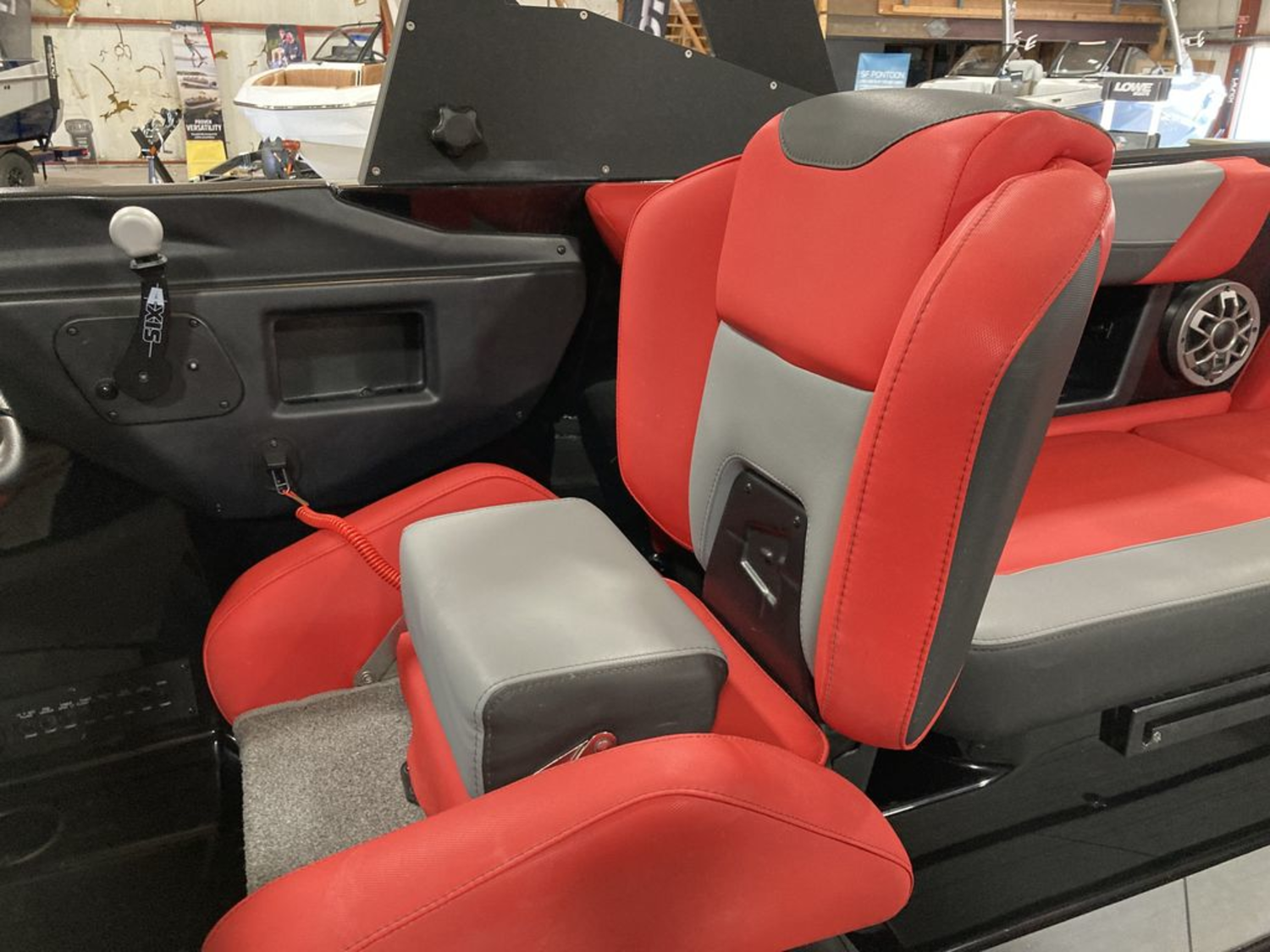 2021 Axis Wake Research A22