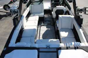 2021 Malibu Boats M240 for sale in New Braunfels, Texas
