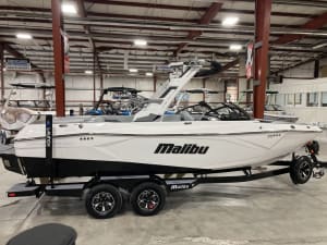 2026-malibu-wakesetter-23-lsv-113912-image1