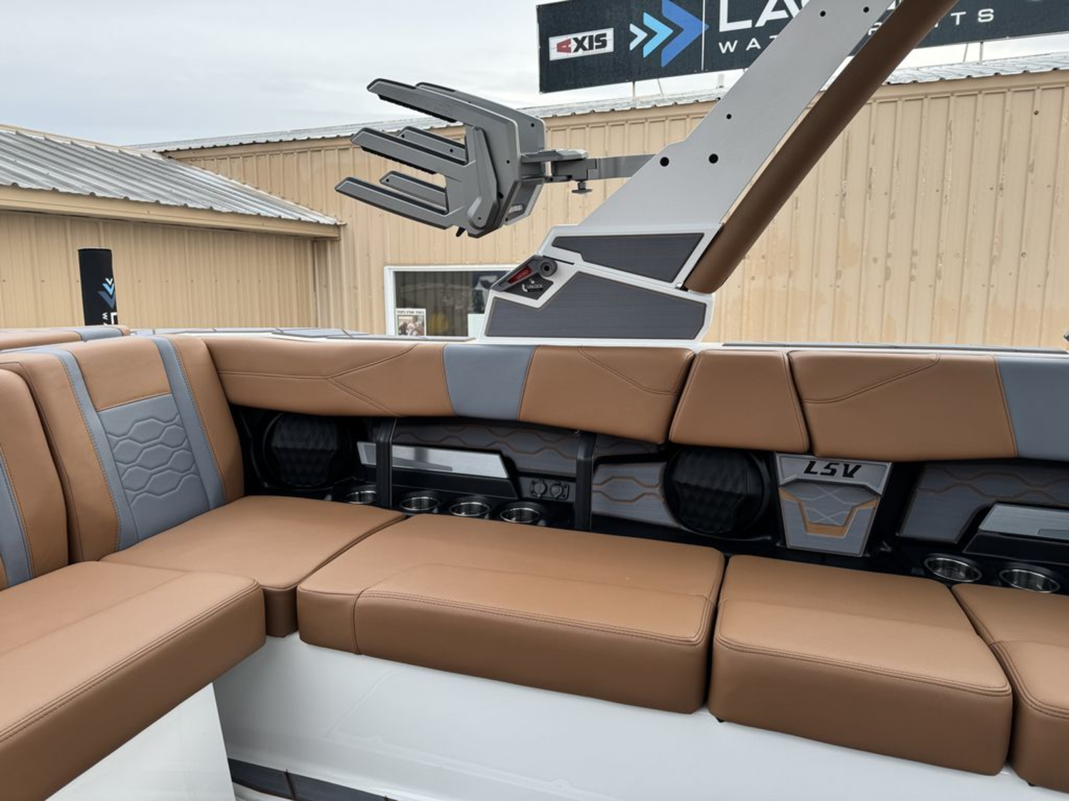 2026 Malibu Boats 23 LSV