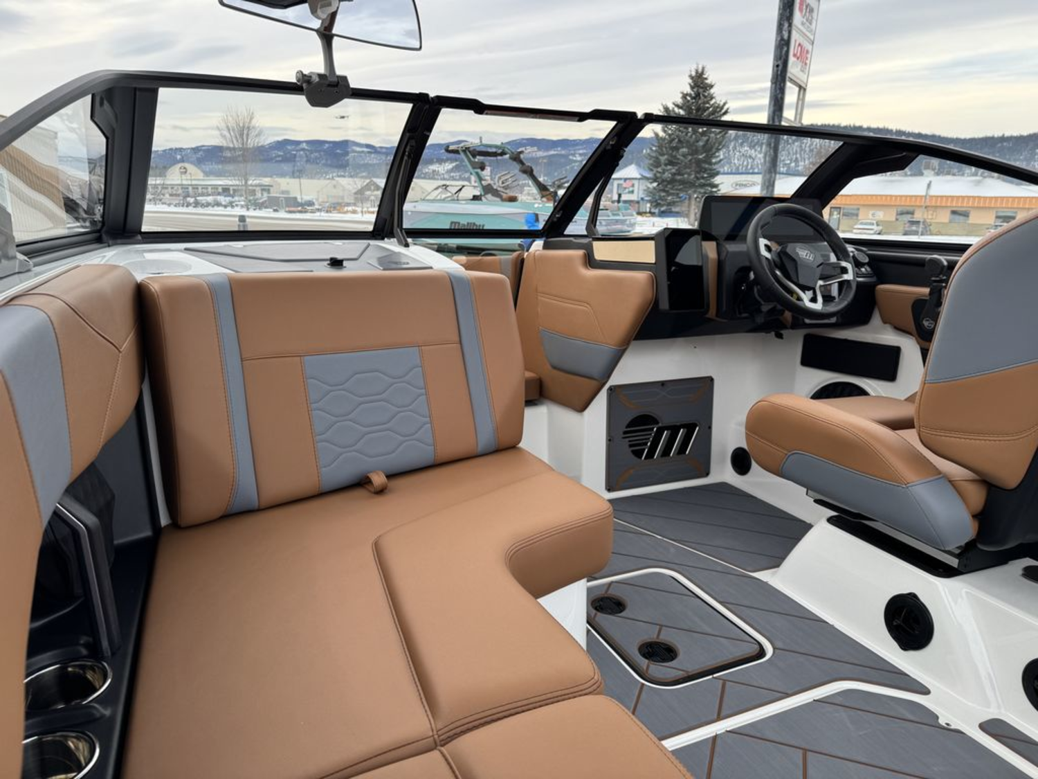2026 Malibu Boats 23 LSV