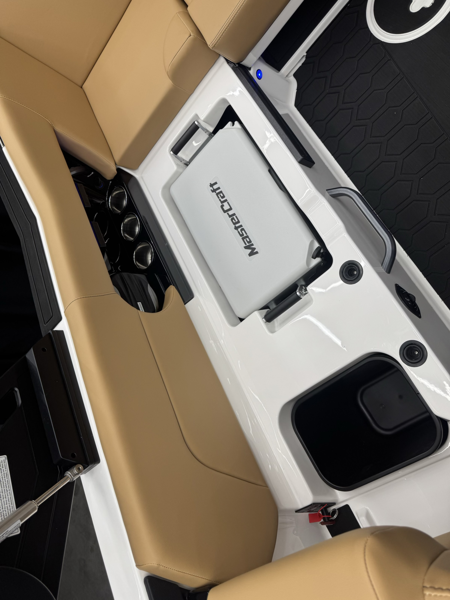 2026 MasterCraft NXT23