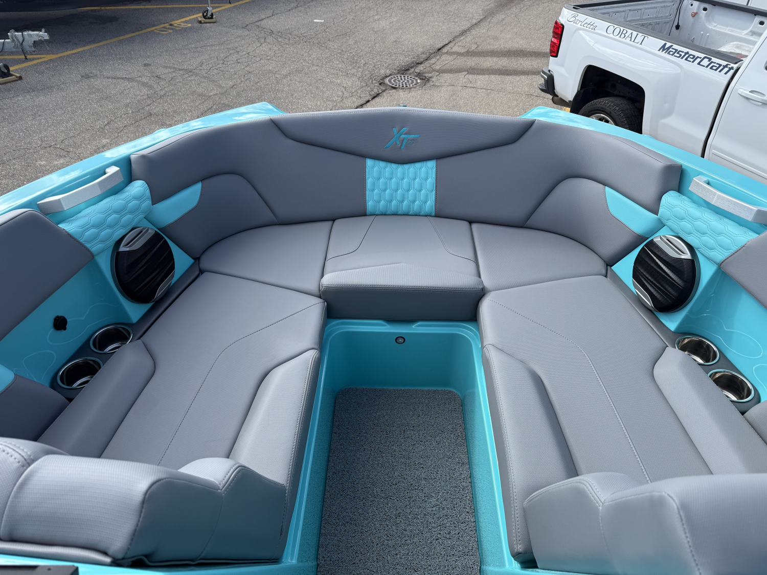 2026 MasterCraft XT22