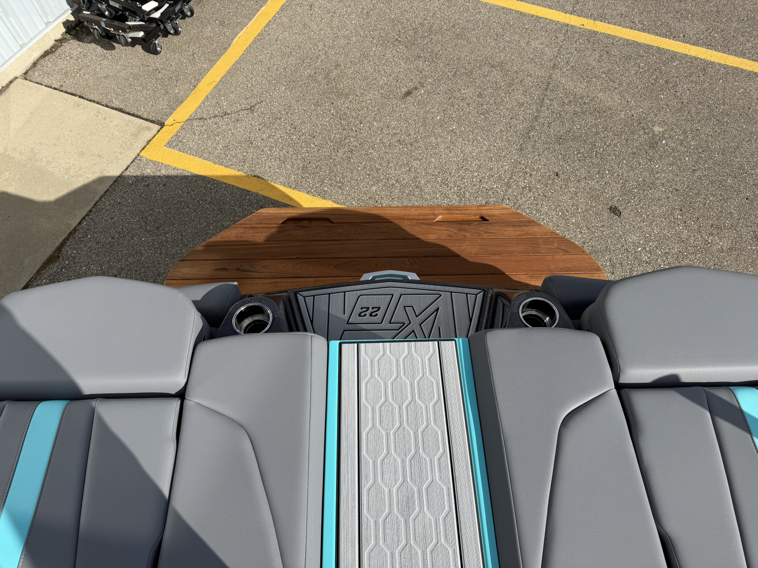 2026 MasterCraft XT22
