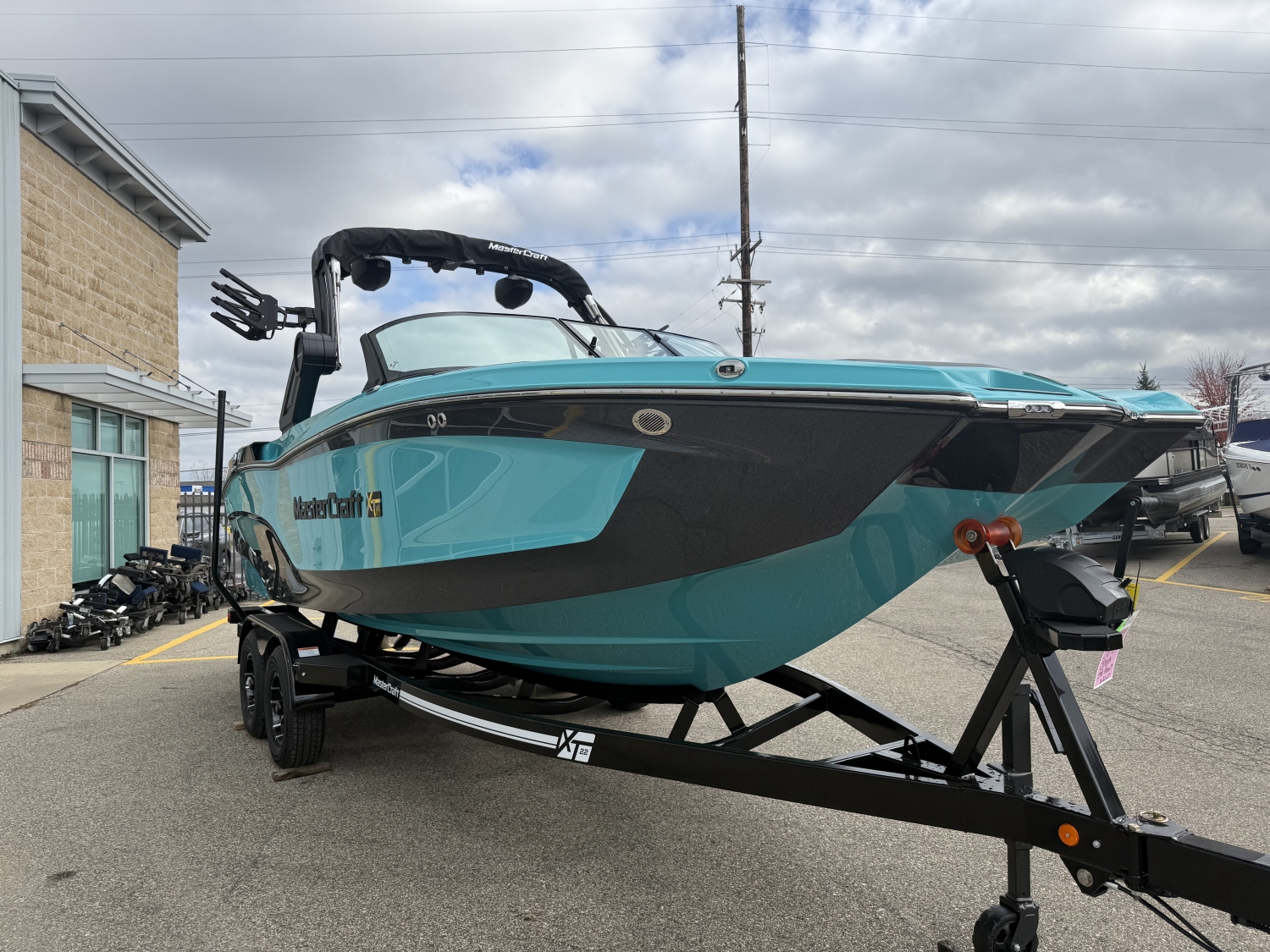 2026 MasterCraft XT22
