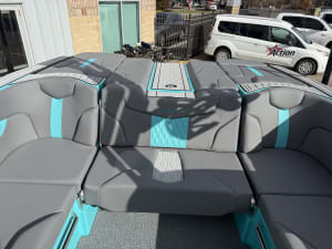 2026 MasterCraft XT22