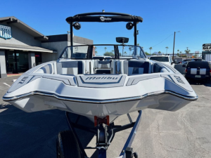 2022 Malibu Boats Wakesetter 24 MXZ for sale in Mesa, Arizona