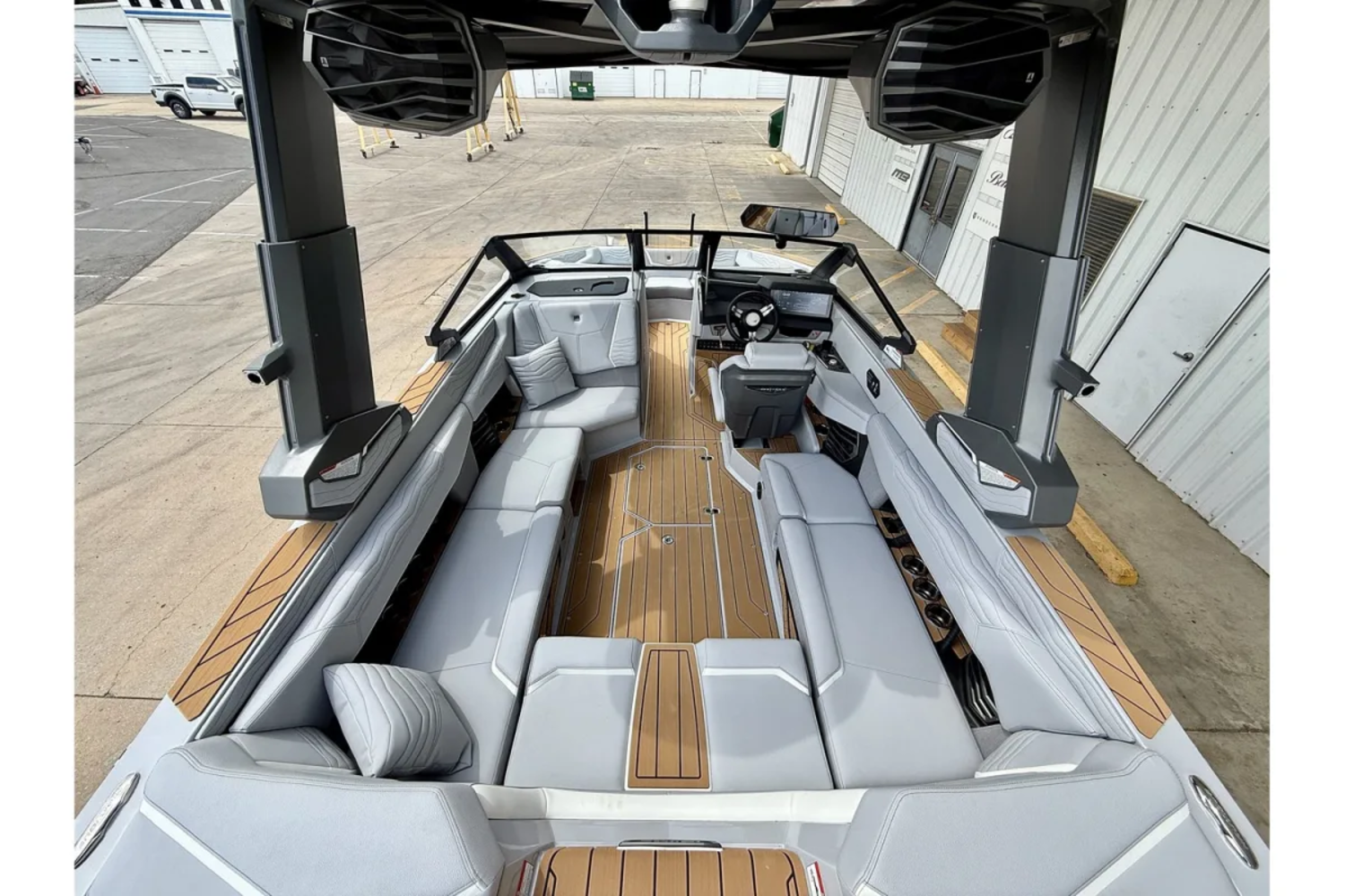 2026 Super Air Nautique G23