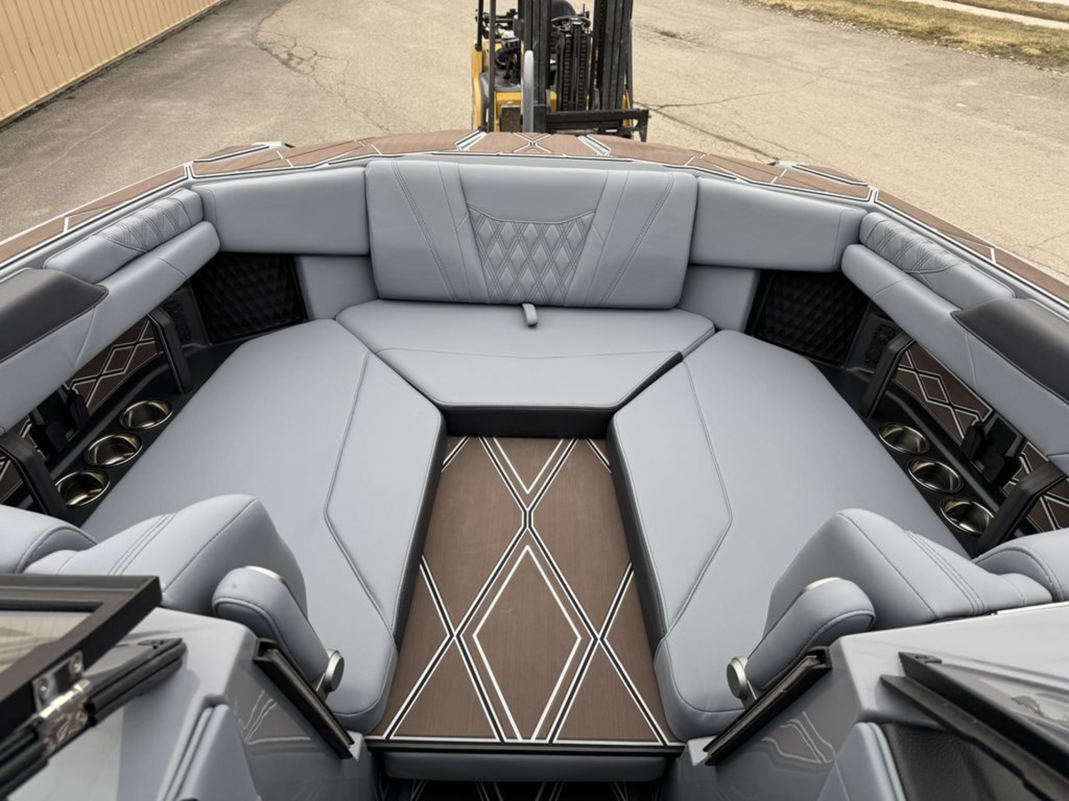 2026 Malibu Boats M230