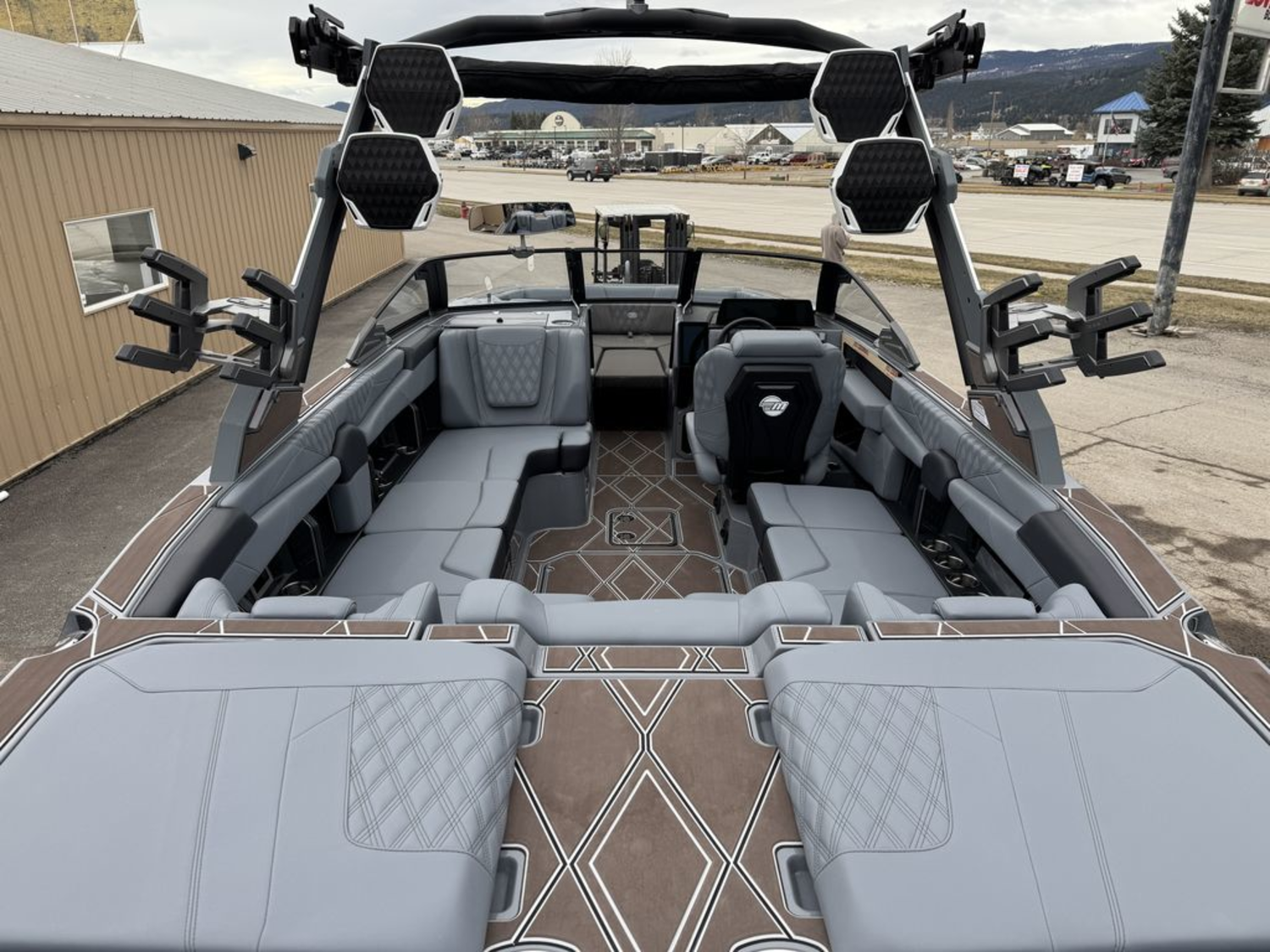 2026 Malibu Boats M230
