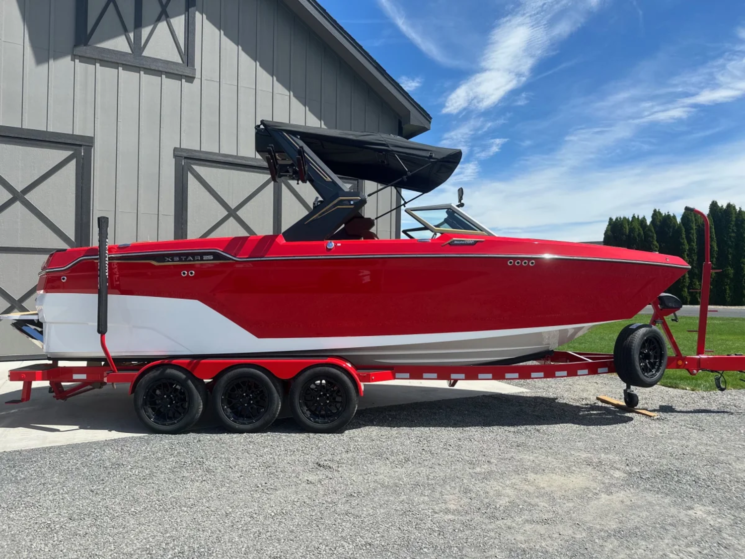 2025 Mastercraft XStar**better than new condition**