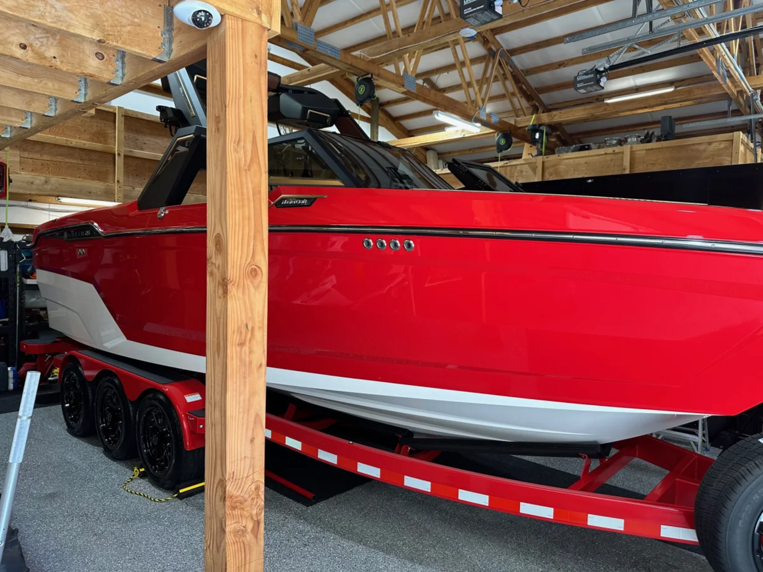 2025 Mastercraft XStar**better than new condition**