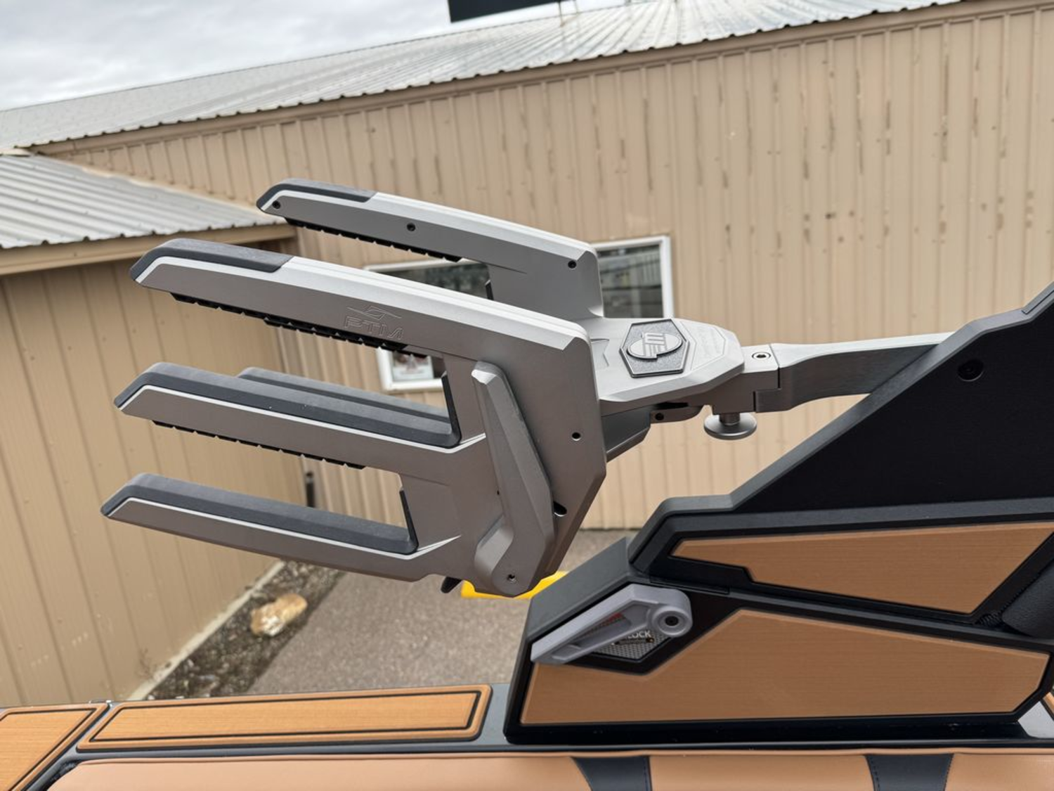 2026 Malibu Boats 22 MXZ