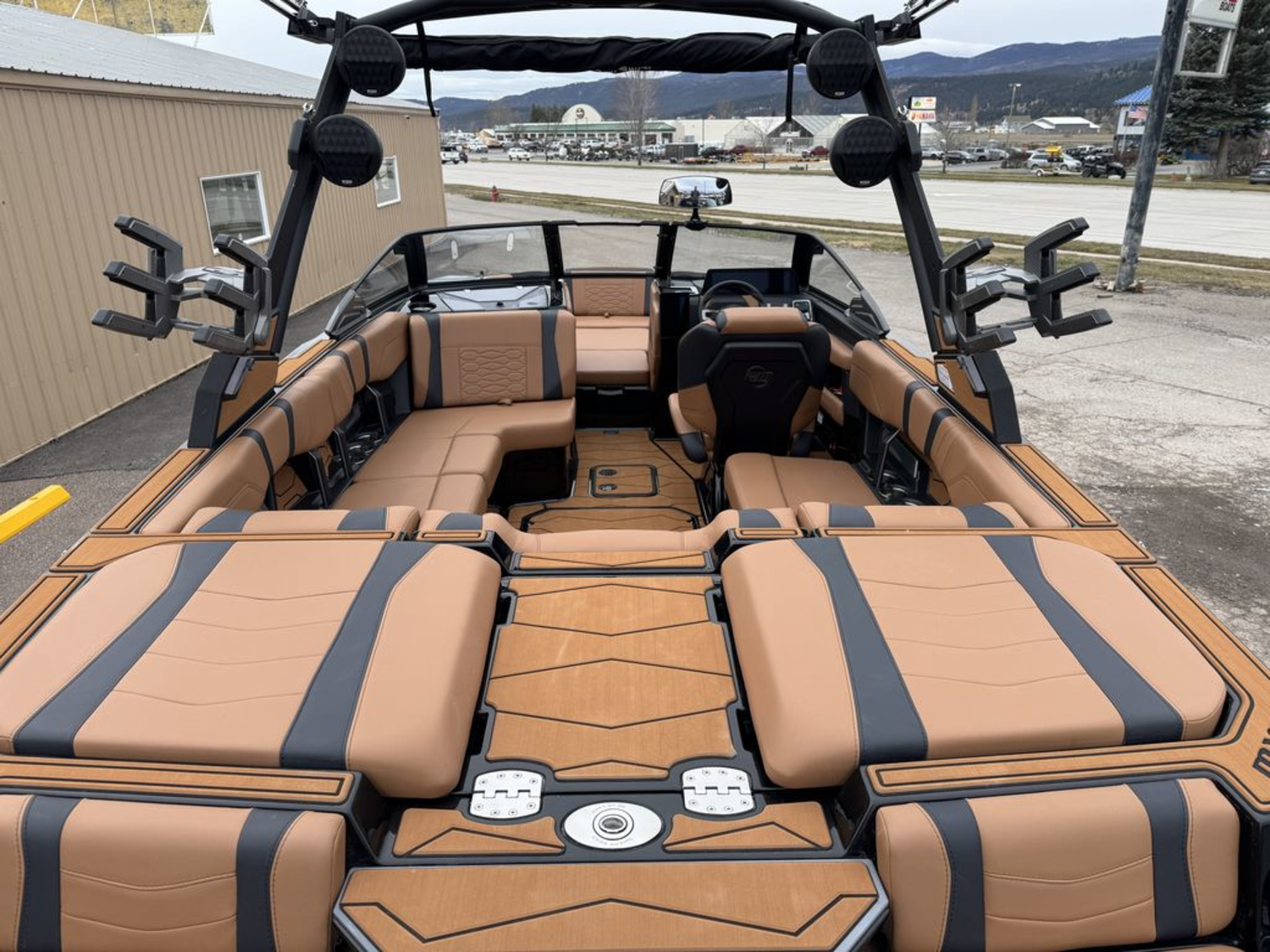 2026 Malibu Boats 22 MXZ