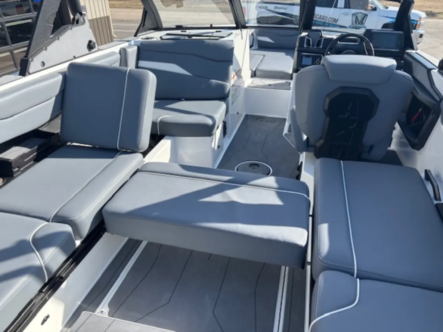 2023 Axis Boats T220 for sale in Detroit Lakes, Minnesota