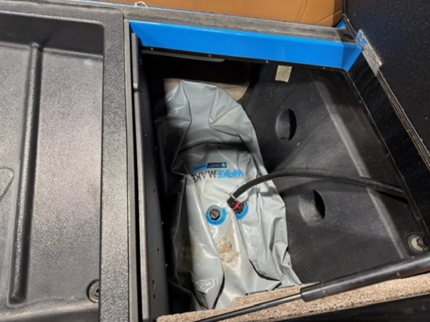 2019 Malibu 23 LSV -S9932