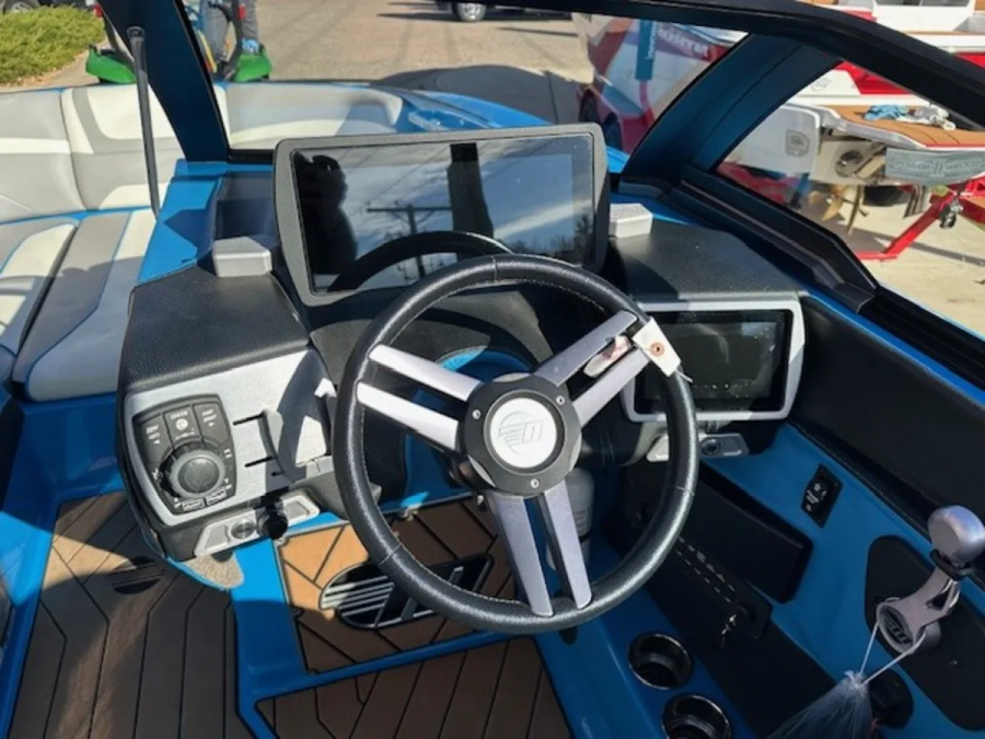 2018 Malibu Boats Wakesetter 24 MXZ for sale in Excelsior, Minnesota