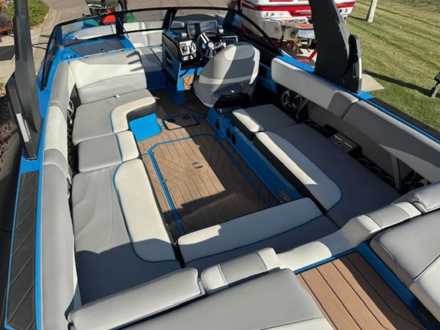 2018 Malibu Boats Wakesetter 24 MXZ for sale in Excelsior, Minnesota