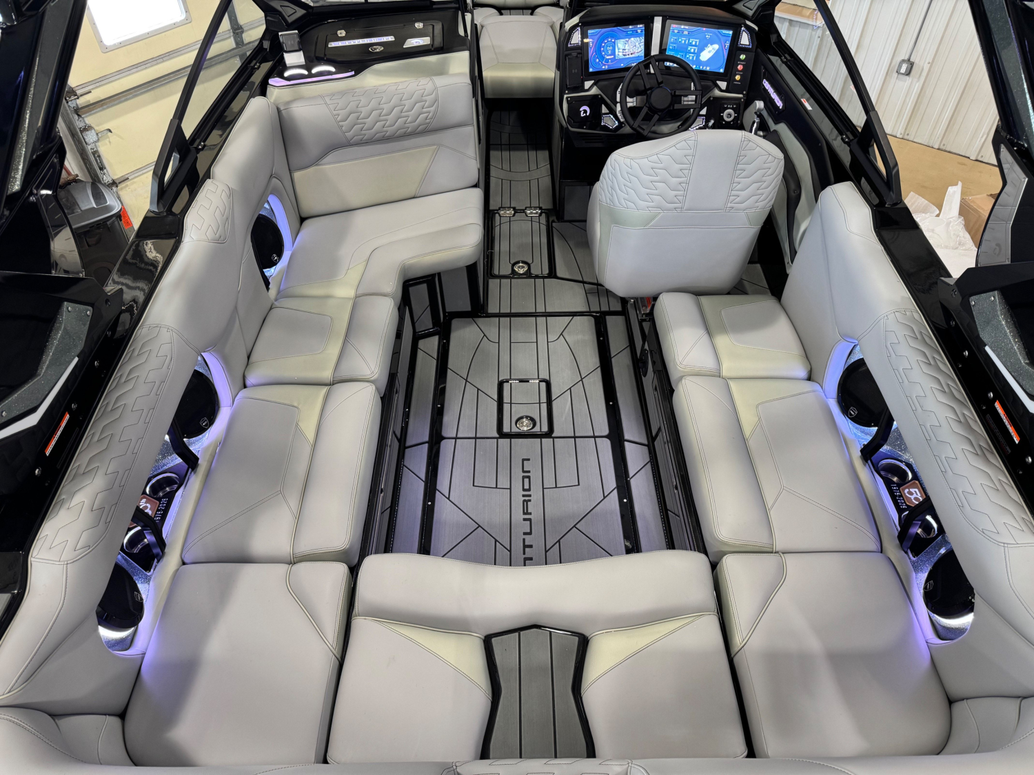 2026 Centurion Ri230