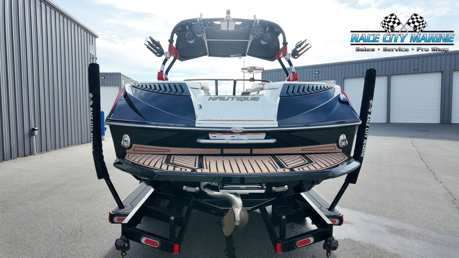 2016 Nautique G23