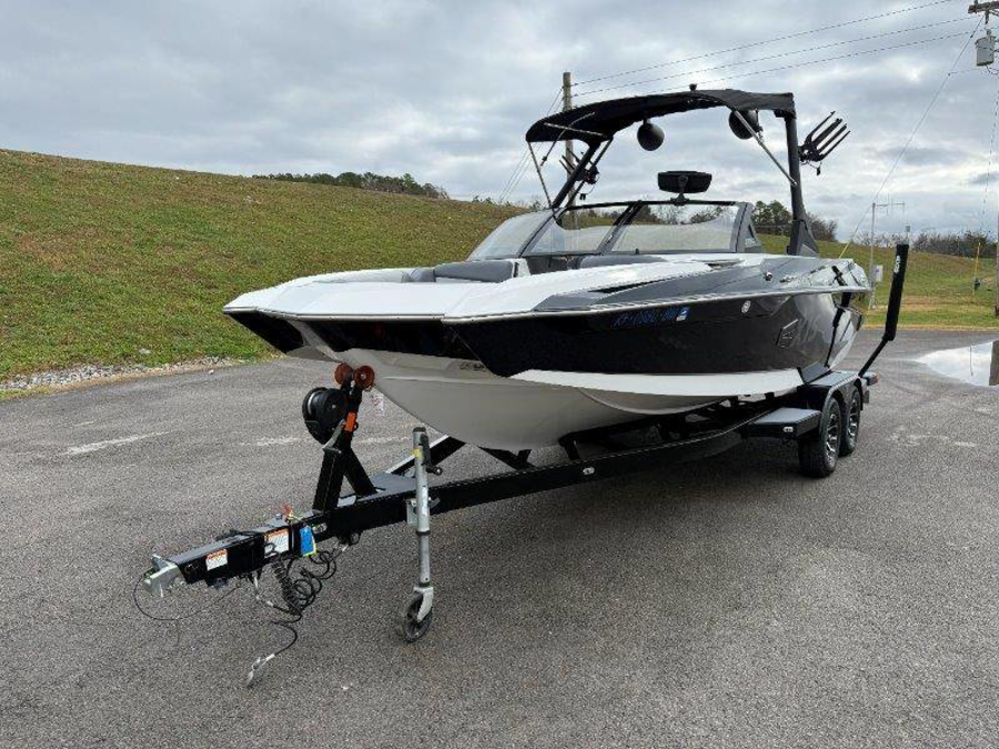 2022 Axis Boats A22 for sale in Somerset, Kentucky
