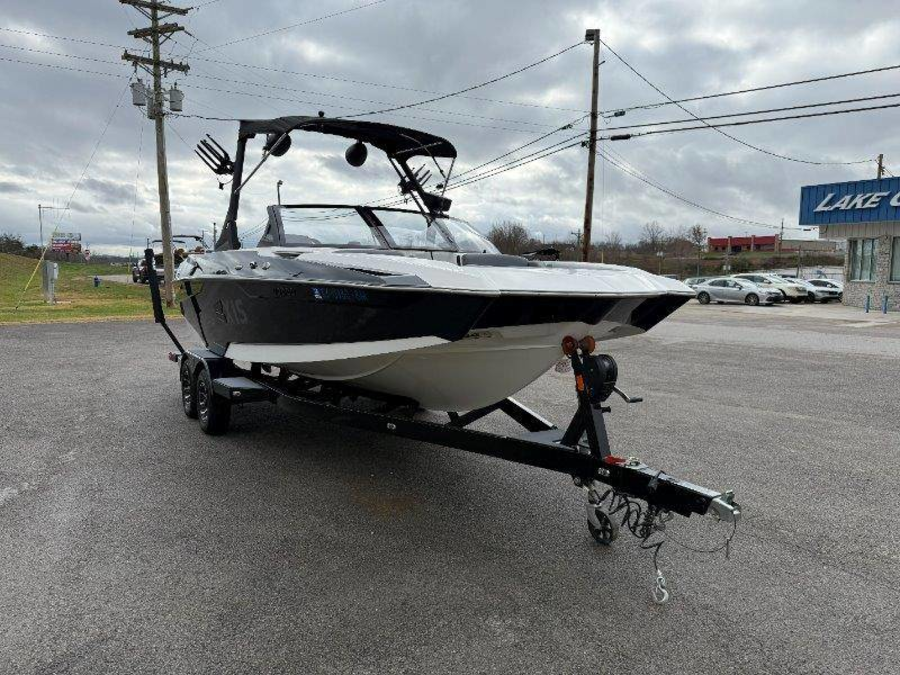 2022 Axis Boats A22 for sale in Somerset, Kentucky