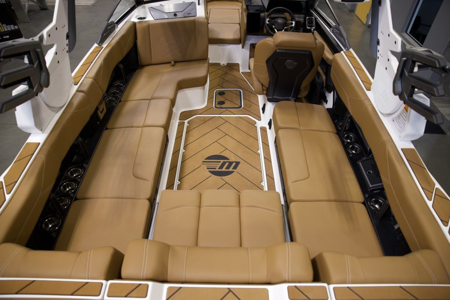 2026 Malibu Boats 23 LSV