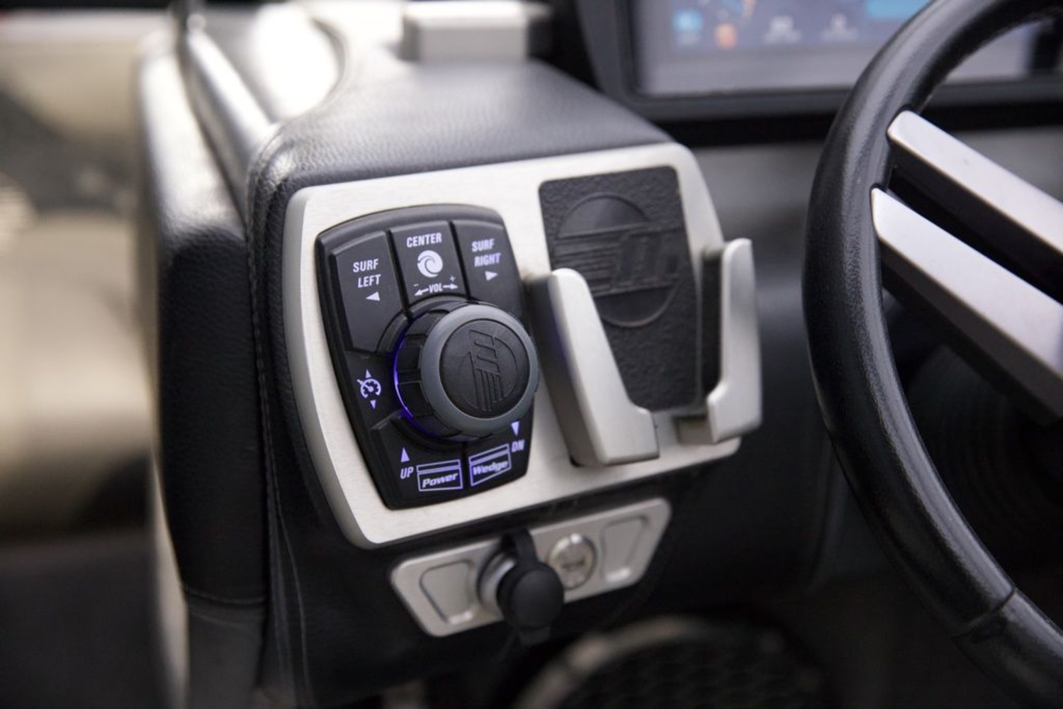 2015 Malibu Boats 23 LSV