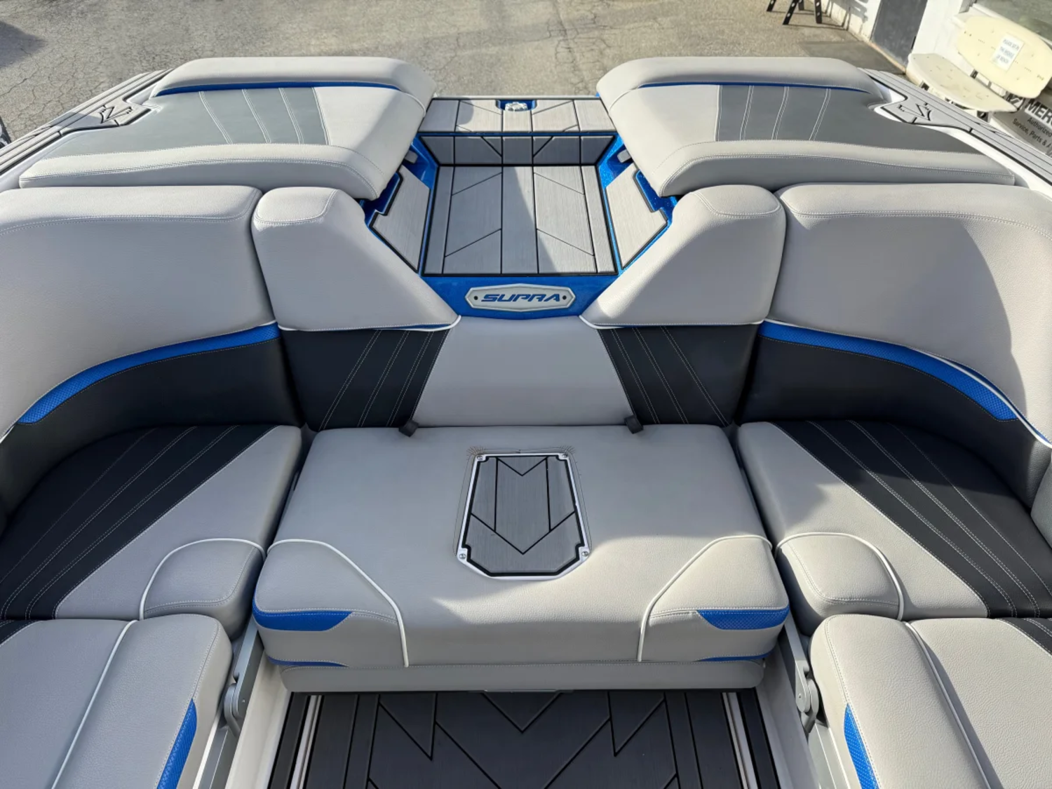 2020 22' Supra "SA550" Bowrider