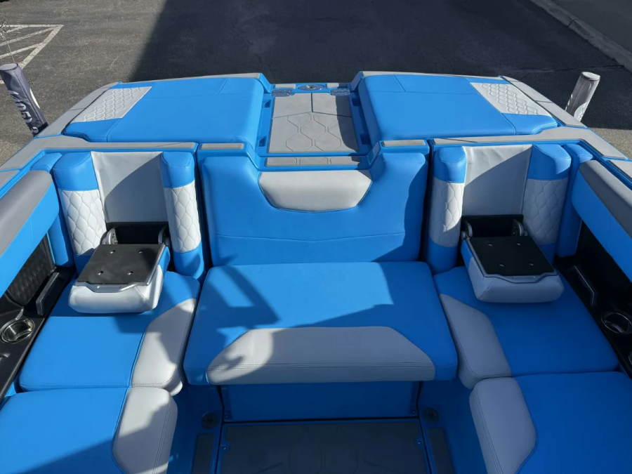 2023 Malibu Boats M220 for sale in Edmond, Oklahoma