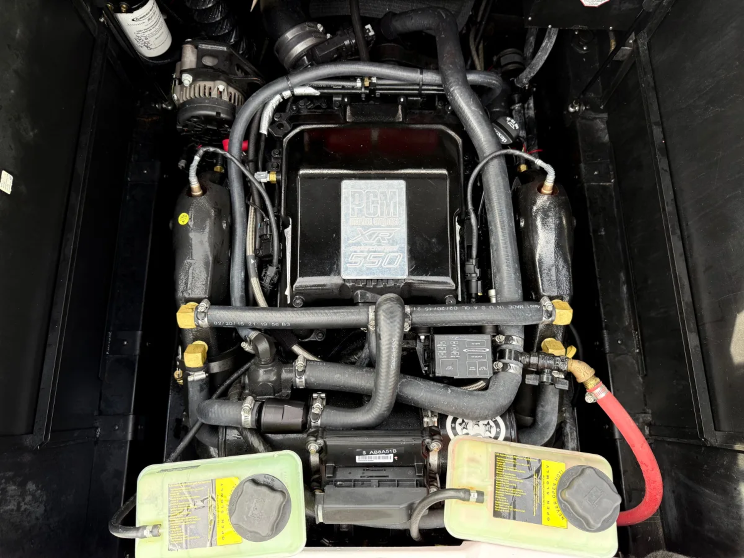 2015 25' Super Air Nautique "G25" Bowrider